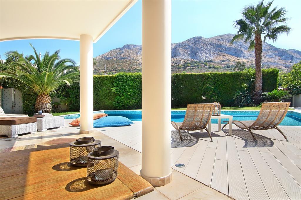 Luxury Villa Sea Melody Palaiá Fókaia Buitenkant foto
